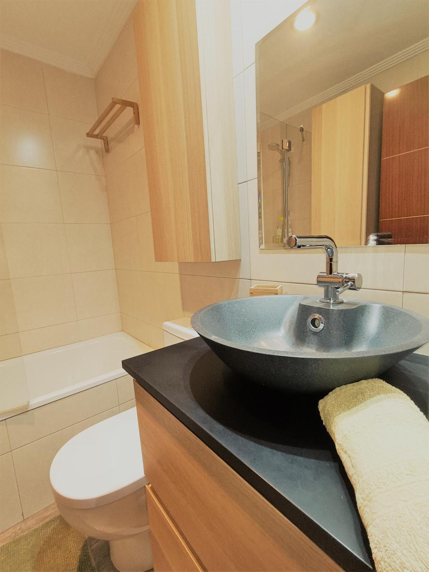 Bec, Hospital Cruces, Parking Gratis, Wifi, Aa, A 15 Min De Bilbao Apartment Barakaldo Exterior foto